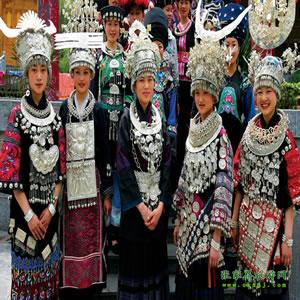 單獨成團L線：（湘西風情之旅）張家界、德夯大峽谷、鳳凰古城4天3晚獨立成團游