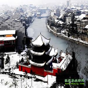 單獨(dú)成團(tuán)P線：（民俗風(fēng)情之旅）張家界、芙蓉鎮(zhèn)、德夯大峽谷、乾州城、鳳凰五日游